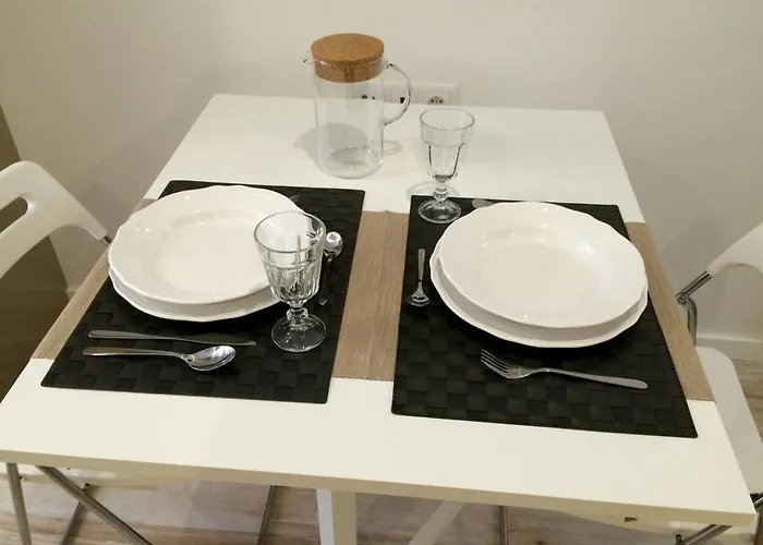 Cozy In Historical Center Виана-ду-Каштелу